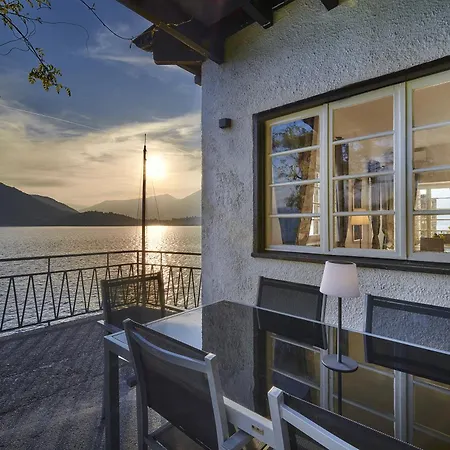 Scoglio Villa *